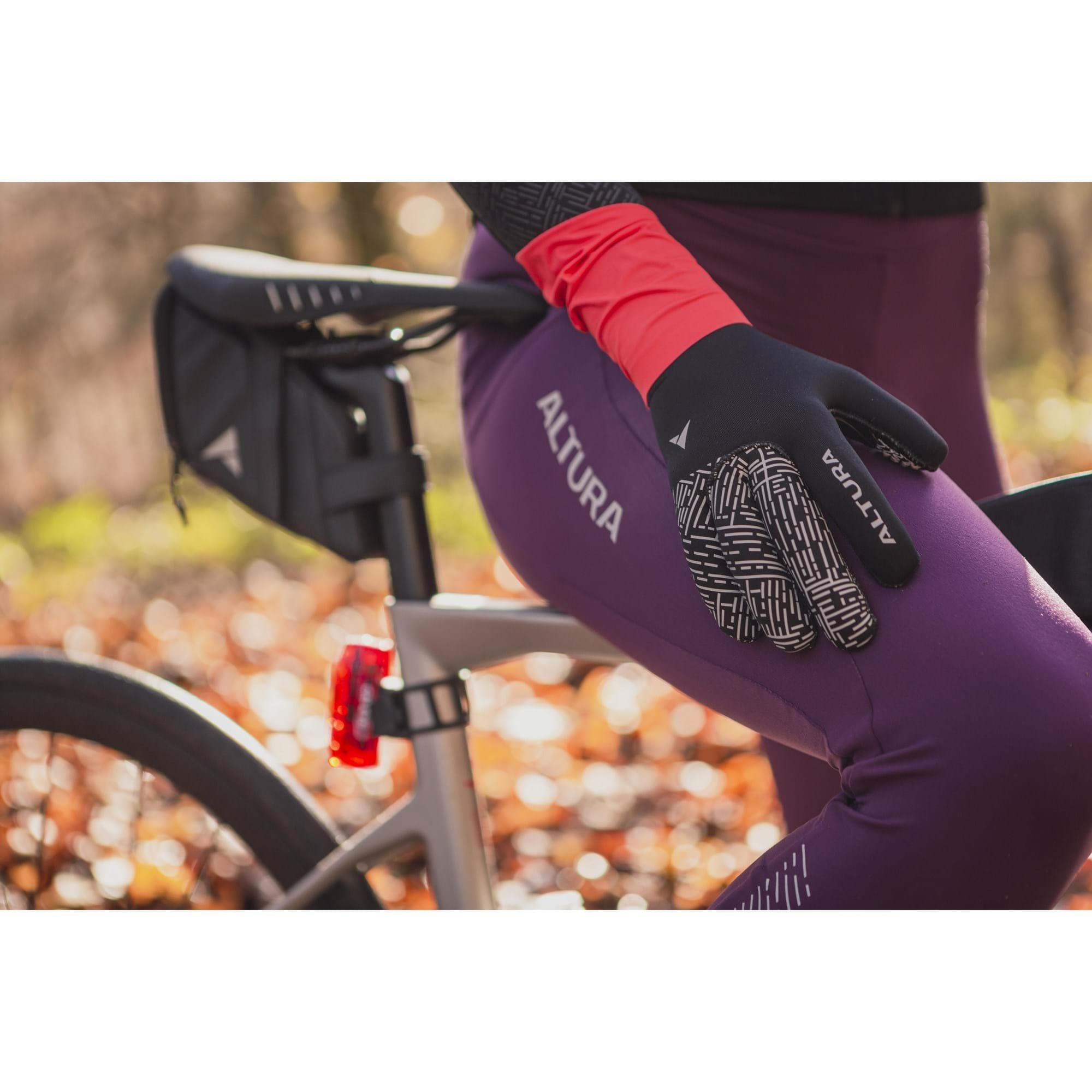 Altura clearance microfleece gloves