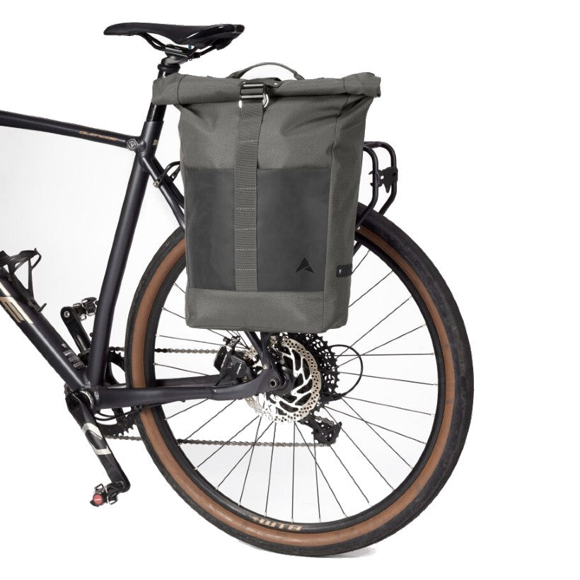 Altura morph convertible pannier backpack hotsell